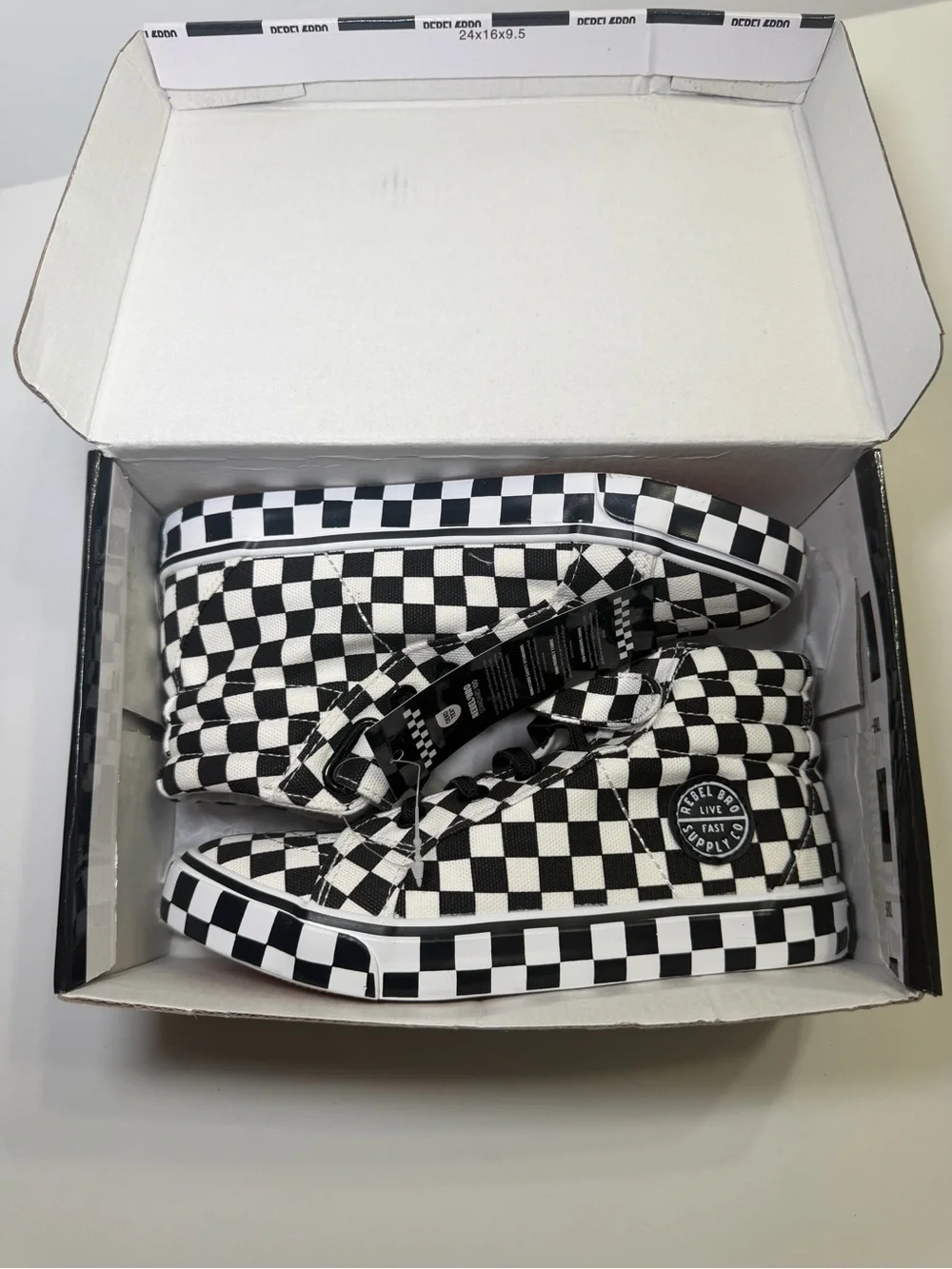 Rebel Bro Kids Checkerboard High-Top Sneakers - Black & White 2Y
